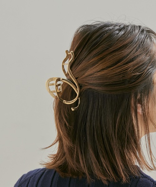 VIS（ビス）の「ウェービーラインメタルバンス（バレッタ/ヘアクリップ・レディース・シルバー/ゴールド・FREE）」の7枚目の写真