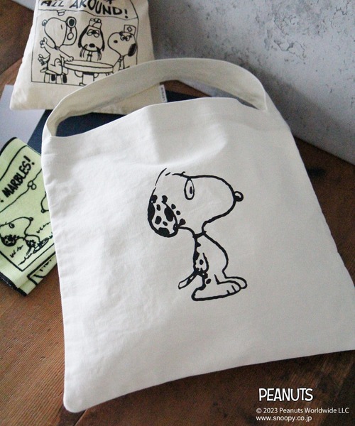 LEPSIM（レプシィム）の「【PEANUTS】ワンハンドルミニトート　177583（トートバッグ・レディース・その他3/その他4/その他1/その他2/その他5/その他6・ONE SIZE）」の3枚目の写真