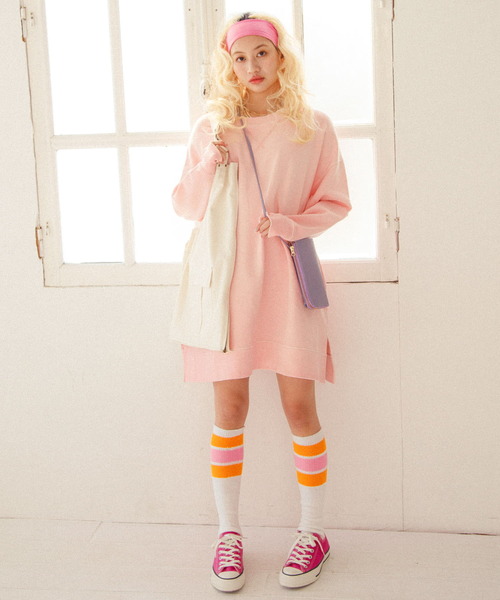 URBAN RESEARCH Sonny Label(アーバンリサーチサニーレーベル)の「Ayakawasakiコラボスウェットチュニック(スウェット・レディース・ブルー系その他/ピンク系その他/イエロー系その他・FREE)」の14枚目の写真