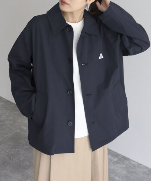 GEVACO（ゲバコ）の「【GEVACO/ゲバコ】ウェザーショートブルゾン（ブルゾン・レディース・ベージュ/ネイビー・36/38）」の4枚目の写真