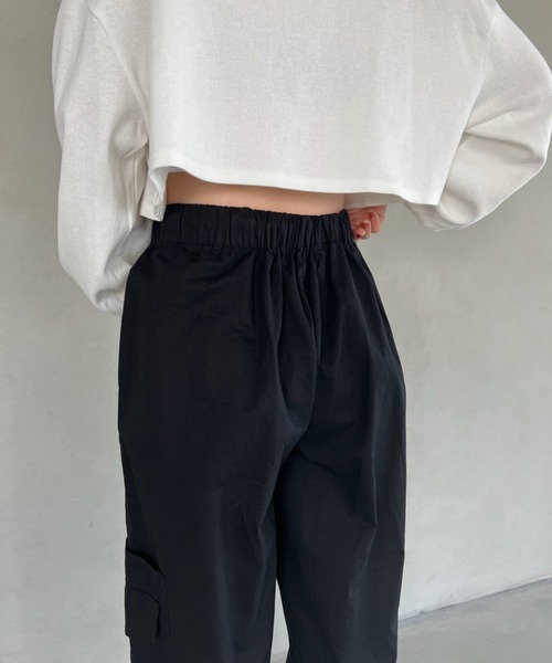 CLEA(クレア)の「メンズライク ミリタリーカーゴワイドパンツ(カーゴパンツ・レディース・ブラック/ピンク/アイボリー・FREE)」の16枚目の写真