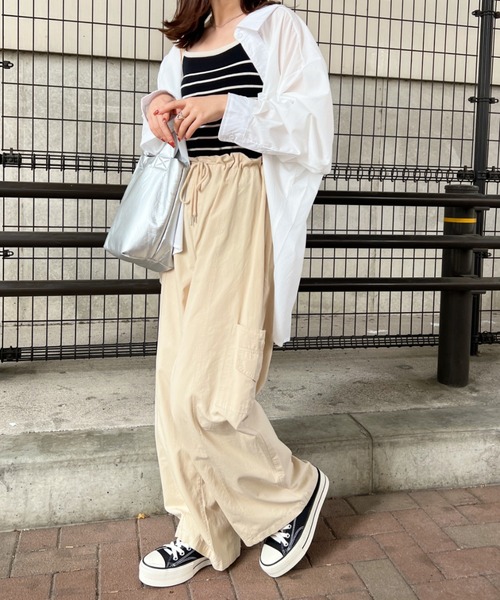 CLEA(クレア)の「メンズライク ミリタリーカーゴワイドパンツ(カーゴパンツ・レディース・ブラック/ピンク/アイボリー・FREE)」の7枚目の写真