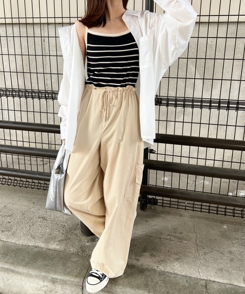 CLEA(クレア)の「メンズライク ミリタリーカーゴワイドパンツ(カーゴパンツ・レディース・ブラック/ピンク/アイボリー・FREE)」の8枚目の写真