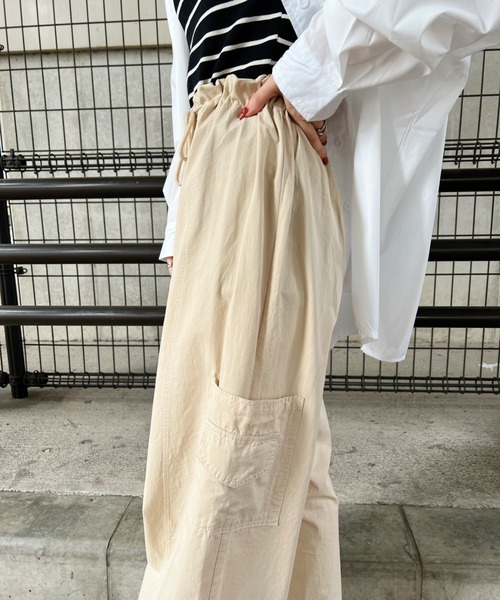 CLEA(クレア)の「メンズライク ミリタリーカーゴワイドパンツ(カーゴパンツ・レディース・ブラック/ピンク/アイボリー・FREE)」の11枚目の写真