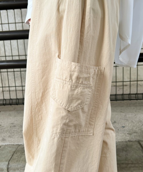 CLEA(クレア)の「メンズライク ミリタリーカーゴワイドパンツ(カーゴパンツ・レディース・ブラック/ピンク/アイボリー・FREE)」の13枚目の写真