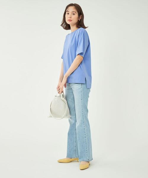 green label relaxing（グリーンレーベルリラクシング）の「オーバーサイズ Tシャツ -抗菌防臭・制菌-（Tシャツ/カットソー・レディース・ブラック/ホワイト/ライトブルー・FREE）」の14枚目の写真