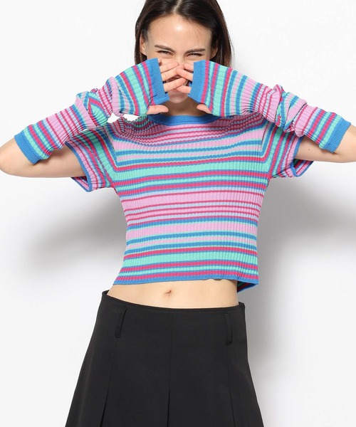 FOREVER 21（フォーエバー トゥエンティーワン）の「アームウォーマーマルチボーダーニット（ニット/セーター・レディース・ブルー/グリーン/レッド・FREE）」の13枚目の写真