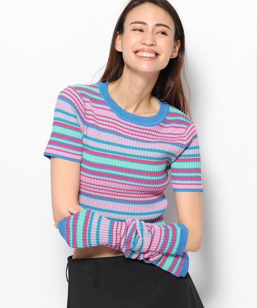 FOREVER 21（フォーエバー トゥエンティーワン）の「アームウォーマーマルチボーダーニット（ニット/セーター・レディース・ブルー/グリーン/レッド・FREE）」の12枚目の写真