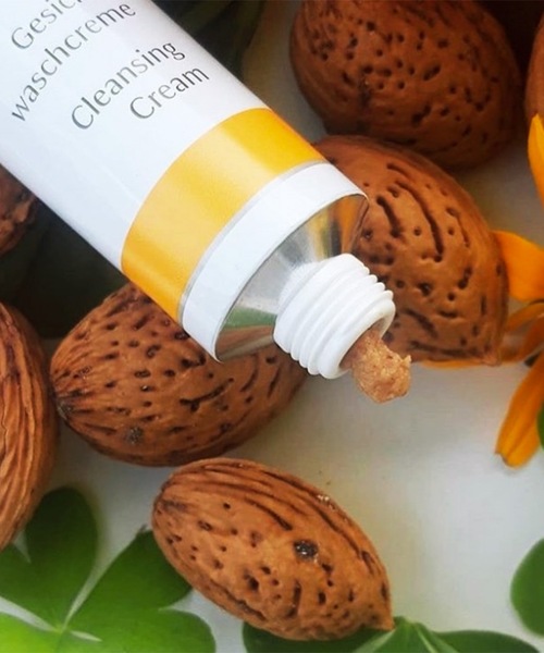 Dr.Hauschka(ドクターハウシュカ)の「Dr.ハウシュカ クレンズクリーム(クレンジング・レディース・その他・FREE)」の4枚目の写真