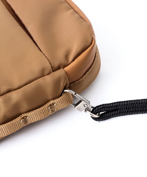 Topologie（トポロジー）の「【Topologie/トポロジー】TINBOX【バッグ単体】ショルダーポーチ（ショルダーバッグ・メンズ・ブラック/ミント/ブロンズ/ブルー・FREE）」の10枚目の写真