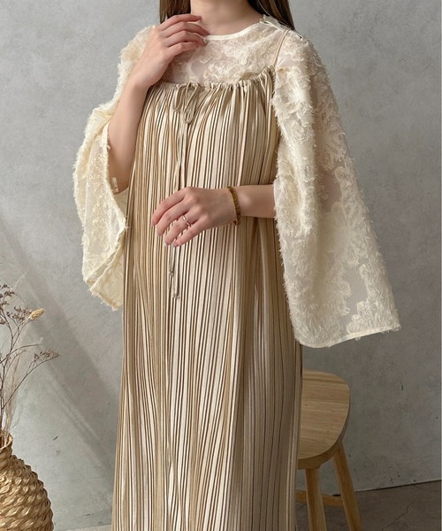 apres jour clair(アプレジュールクレア)の「【apres jour clair】プリーツキャミワンピース【ZOZOTOWN限定アイテム】(ワンピース・レディース・ベージュ/ブラウン系その他・フリー/X-LARGE)」の22枚目の写真