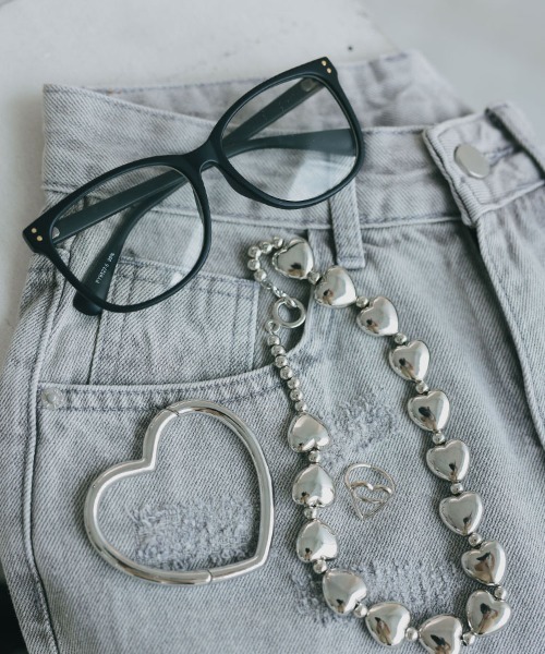 DONOBAN(ドノバン)の「【UVカット率 99%以上】 ボスリントンビッグフレームメガネ(メガネ・レディース・クリアブラウン/ブラウン系その他/ブラック/ブラック系その他・ONESIZE)」の8枚目の写真