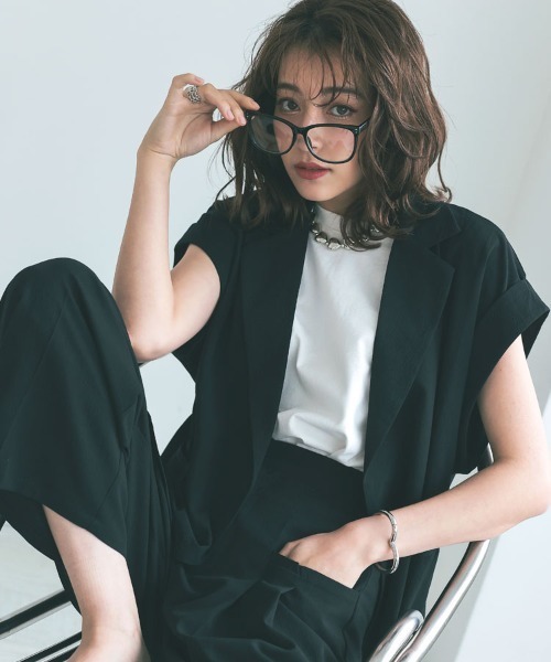 DONOBAN(ドノバン)の「【UVカット率 99%以上】 ボスリントンビッグフレームメガネ(メガネ・レディース・クリアブラウン/ブラウン系その他/ブラック/ブラック系その他・ONESIZE)」の11枚目の写真