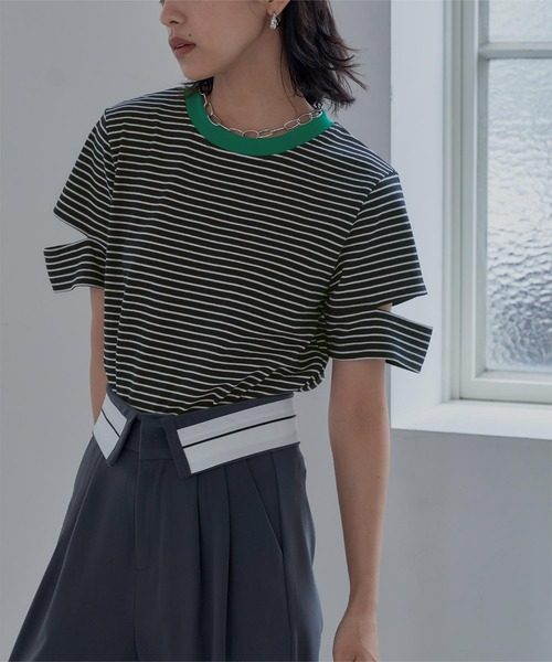 miette（ミエット）の「スリットスリーブボーダーTシャツ（Tシャツ/カットソー・レディース・ブルー/ピンク/ブラック/オフホワイト・FREE）」の3枚目の写真