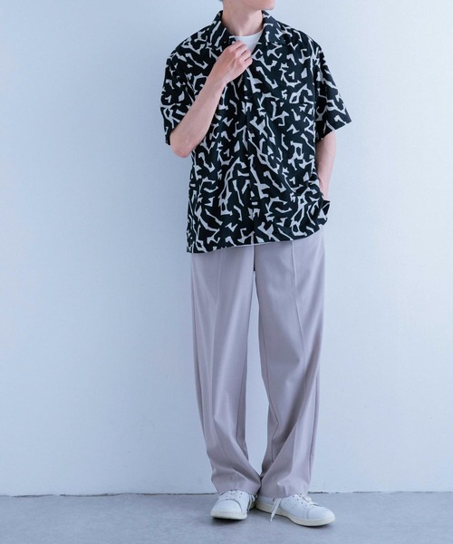 ITEMS URBANRESEARCH（アイテムズ アーバンリサーチ）の「ジオメトリックプリントオープンカラー半袖シャツ（シャツ/ブラウス・メンズ・オフホワイト/グレー/ブラック・LARGE/MEDIUM）」の13枚目の写真