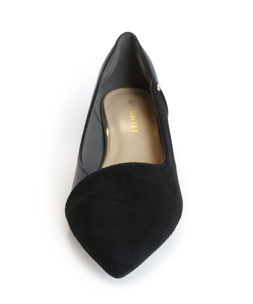 AmiAmi(アミアミ)の「ポインテッドトゥ バイカラーパンプス(パンプス・レディース・ブラウン/ネイビー/グレイッシュベージュ/ブラック/シルバー/ブラック系その他/ベージュ系その他/ホワイト系その他・L/LL/M/S/SS)」の17枚目の写真