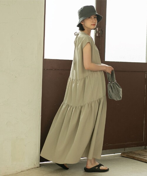 coen（コーエン）の「【WEB限定】シアサッカーティアードワンピース（ワンピース・レディース・ダークグレー/ライトブルー/ベージュ・M/L）」の7枚目の写真