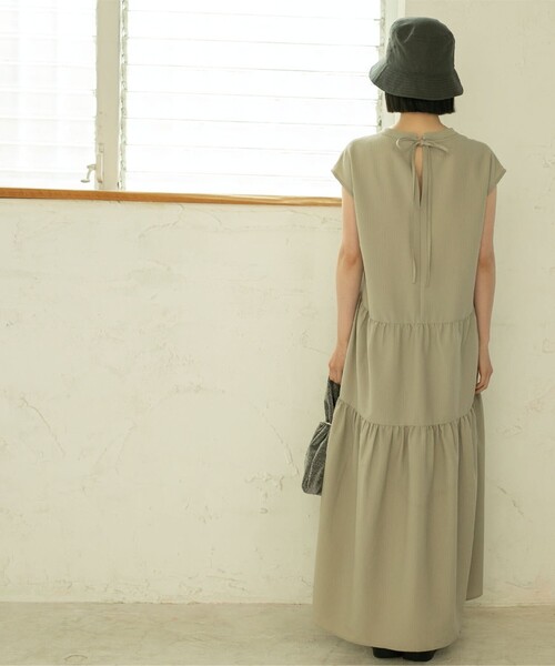 coen（コーエン）の「【WEB限定】シアサッカーティアードワンピース（ワンピース・レディース・ダークグレー/ライトブルー/ベージュ・M/L）」の13枚目の写真