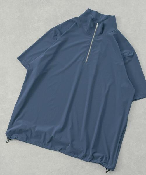 ITEMS URBANRESEARCH(アイテムズ アーバンリサーチ)の「シルキーナイロンハーフZIP多機能トップス(Tシャツ/カットソー・メンズ・ネイビー/チャコールグレー/ブラック・MEDIUM/LARGE)」の1枚目の写真