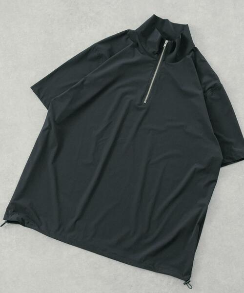 ITEMS URBANRESEARCH(アイテムズ アーバンリサーチ)の「シルキーナイロンハーフZIP多機能トップス(Tシャツ/カットソー・メンズ・ネイビー/チャコールグレー/ブラック・MEDIUM/LARGE)」の15枚目の写真