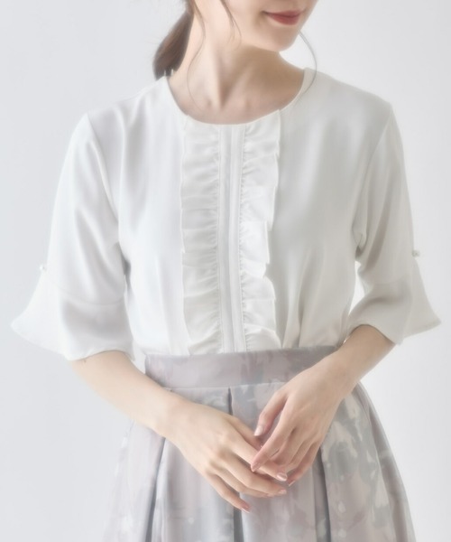 tocco closet（トッコ　クローゼット）の「パール付きフレアスリーブフロントフリルブラウス（シャツ/ブラウス・レディース・ネイビー/オフホワイト・M）」の12枚目の写真