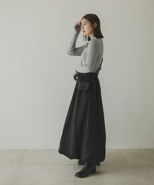 rectangle（レクタングル）の「リブタートルニット（ニット/セーター・レディース・ネイビー/オフホワイト/ブラック/杢グレー・FREE）」の16枚目の写真