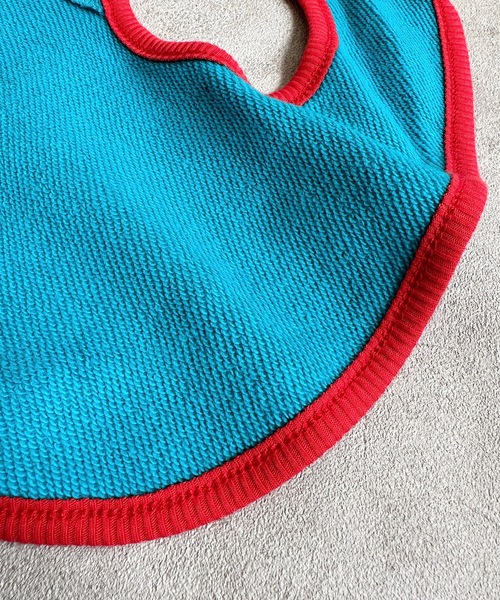 MARKEY'S（マーキーズ）の「【原田ちあき×MARKEY'S】別注スタイ（スタイ/よだれかけ・キッズ・レッド/ブルー・FREE）」の4枚目の写真