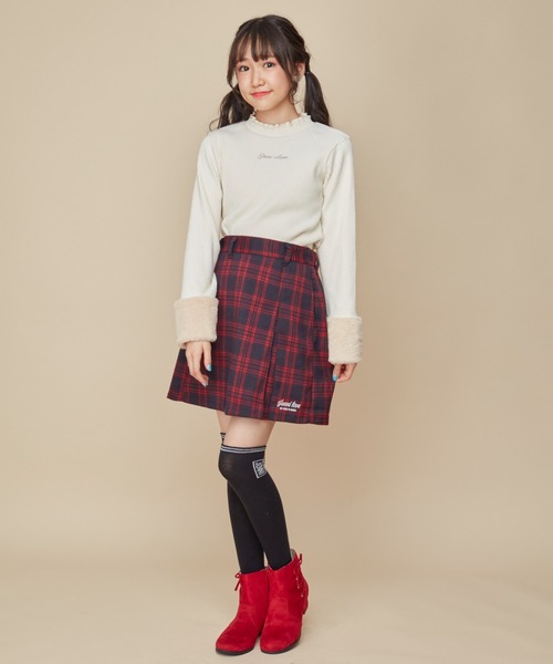 JENNI(ジェニィ)の「サイドレースアップショートブーツ(ブーツ・キッズ・ベージュ/レッド/ブラック・23cm/24cm/20cm/22cm/21cm)」の20枚目の写真