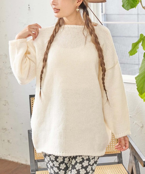 anap mimpi(アナップミンピ)の「ボートネック ゆったり ニット(ニット/セーター・レディース・アイボリー/ラベンダー/モカ・FREE)」の2枚目の写真
