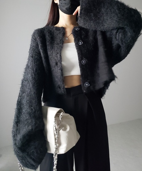 me+em select(ミームセレクト)の「※※ボリュームワイドスリーブショートシャギーニットカーディガン / volume wide sleeve short shaggy knit cardigan(カーディガン/ボレロ・レディース・グレー/ブルー/ホワイト/ピンク/ブラック・FREE)」の20枚目の写真