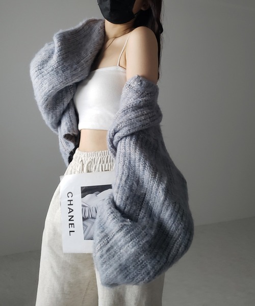 me+em select(ミームセレクト)の「※※ボリュームワイドスリーブショートシャギーニットカーディガン / volume wide sleeve short shaggy knit cardigan(カーディガン/ボレロ・レディース・グレー/ブルー/ホワイト/ピンク/ブラック・FREE)」の22枚目の写真