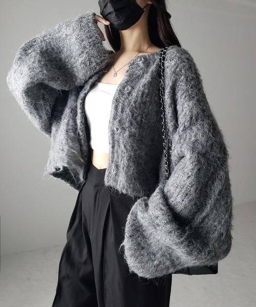 me+em select(ミームセレクト)の「※※ボリュームワイドスリーブショートシャギーニットカーディガン / volume wide sleeve short shaggy knit cardigan(カーディガン/ボレロ・レディース・グレー/ブルー/ホワイト/ピンク/ブラック・FREE)」の11枚目の写真