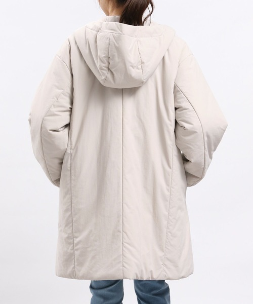 GLOBAL WORK Smile Seed Store（グローバルワーク スマイルシードストア）の「エアサーマルコート/704197（その他アウター・レディース・ブラック/アイボリー・MEDIUM/X-LARGE/SMALL/LARGE）」の8枚目の写真