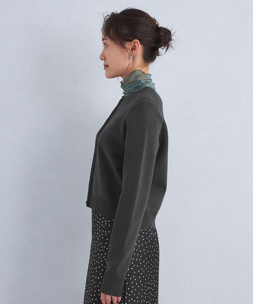 green label relaxing（グリーンレーベルリラクシング）の「フォルム コンパクト カーディガン -ウォッシャブル-（カーディガン/ボレロ・レディース・ライトブルー/ダークグレー/レッド・FREE）」の4枚目の写真