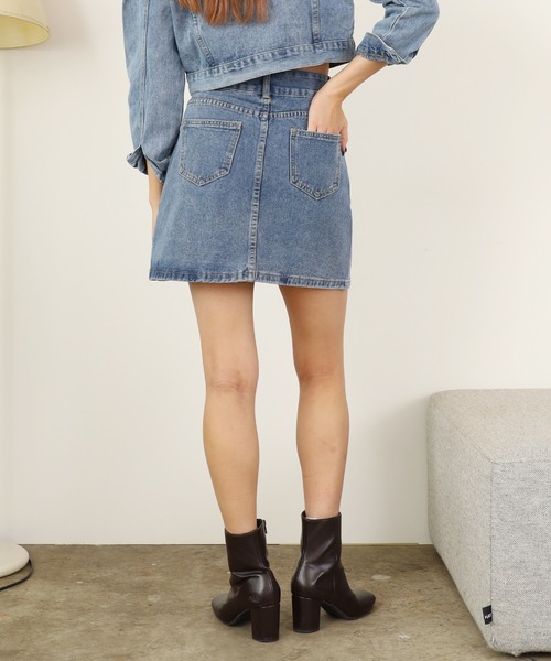 Chick(チック)の「▲DENIM JACKET+DENIM MINI SKIRT Set Up / デニムジャケット+デニムスカート セットアップ(セットアップ・レディース・ブルー/ブラック・S/L/M)」の18枚目の写真