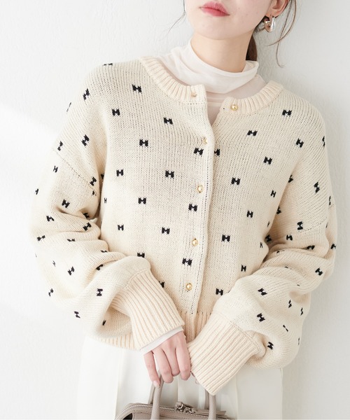 natural couture(ナチュラルクチュール)の「リボンハートジャガードカーデ(カーディガン/ボレロ・レディース・グレー系その他/ベージュ系その他/ブラック・FREE)」の16枚目の写真