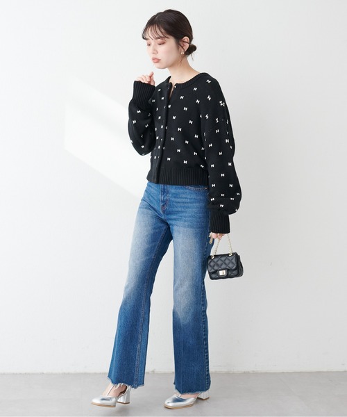 natural couture(ナチュラルクチュール)の「リボンハートジャガードカーデ(カーディガン/ボレロ・レディース・グレー系その他/ベージュ系その他/ブラック・FREE)」の6枚目の写真
