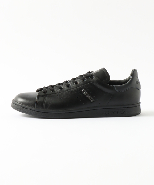 adidas(アディダス)の「WEB限定【adidas / アディダス】STANSMITH LUX(スニーカー・メンズ・ブラック・27.5cm/28cm/27cm/26cm/26.5cm)」の2枚目の写真
