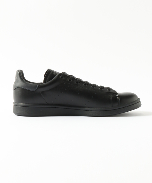 adidas(アディダス)の「WEB限定【adidas / アディダス】STANSMITH LUX(スニーカー・メンズ・ブラック・27.5cm/28cm/27cm/26cm/26.5cm)」の4枚目の写真