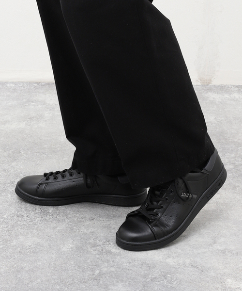 adidas(アディダス)の「WEB限定【adidas / アディダス】STANSMITH LUX(スニーカー・メンズ・ブラック・27.5cm/28cm/27cm/26cm/26.5cm)」の15枚目の写真