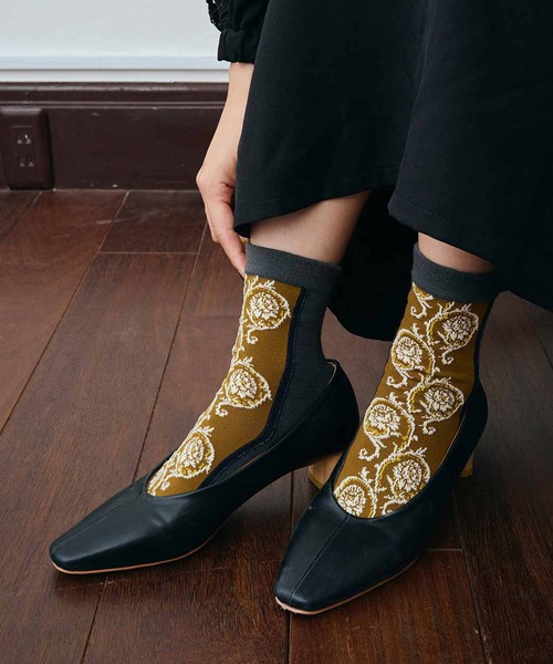 MEDE19F（メデジュウキュウ）の「ＭＥＤＥ１９Ｆ　バイカラーヴィンテージパターンソックス（ソックス/靴下・レディース・グリーン/ボルドー/マスタード・ONE SIZE）」の5枚目の写真