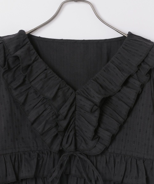 Heather(ヘザー)の「アソートフリルブラウス 109081(シャツ/ブラウス・レディース・ベージュ系その他/ブラック/オフホワイト・FREE)」の5枚目の写真