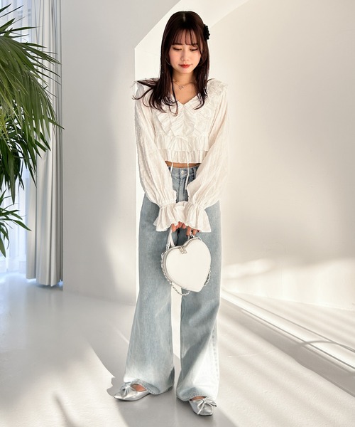 BCBGMAXAZRIA ベージュ フリルシャツ XS セール】 フリルスリーブ ブラウス （シャツ・ブラウス）｜TO BE