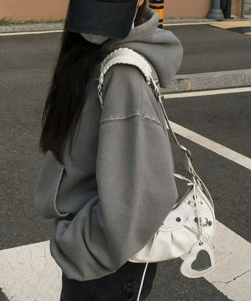 BEIDELLI（ベイデリー）の「[BELLIDE MADE] ビンテージピグメントクロップドフーディ（パーカー・レディース・グレー/ブルー/チャコールグレー・FREE）」の11枚目の写真