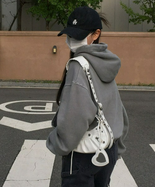 BEIDELLI（ベイデリー）の「[BELLIDE MADE] ビンテージピグメントクロップドフーディ（パーカー・レディース・グレー/ブルー/チャコールグレー・FREE）」の12枚目の写真