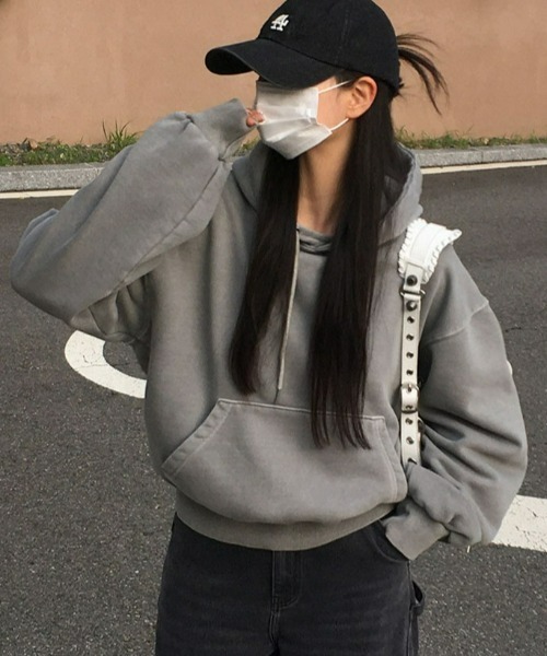 BEIDELLI（ベイデリー）の「[BELLIDE MADE] ビンテージピグメントクロップドフーディ（パーカー・レディース・グレー/ブルー/チャコールグレー・FREE）」の7枚目の写真