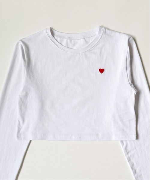 Per sist ence(パーシエンス)の「ハート刺繍入りショート丈長袖タイトトップス(Tシャツ/カットソー・レディース・ブラック/オフホワイト・FREE)」の5枚目の写真