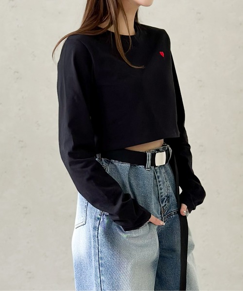 Per sist ence(パーシエンス)の「ハート刺繍入りショート丈長袖タイトトップス(Tシャツ/カットソー・レディース・ブラック/オフホワイト・FREE)」の11枚目の写真