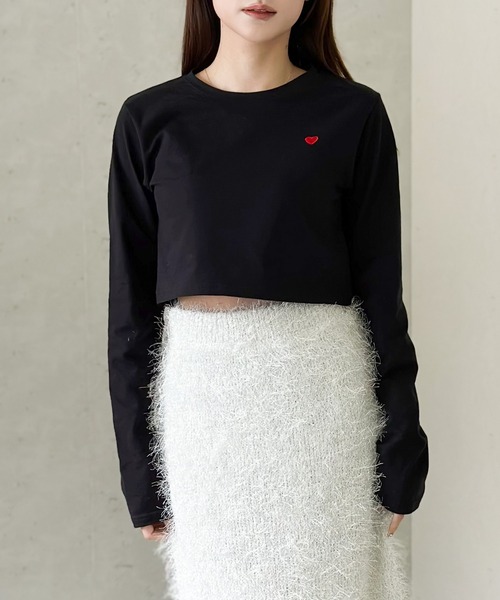 Per sist ence(パーシエンス)の「ハート刺繍入りショート丈長袖タイトトップス(Tシャツ/カットソー・レディース・ブラック/オフホワイト・FREE)」の21枚目の写真