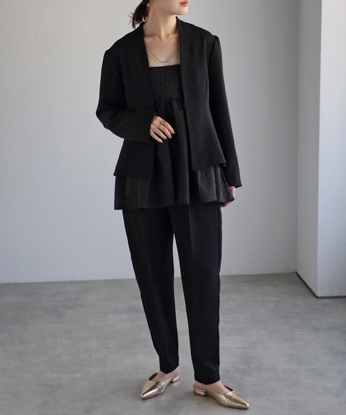 Bonjour Sagan（ボンジュールサガン）の「ノーカラーフレアラインジャケット（ノーカラージャケット・レディース・ブラック/ライトベージュ・FREE）」の9枚目の写真